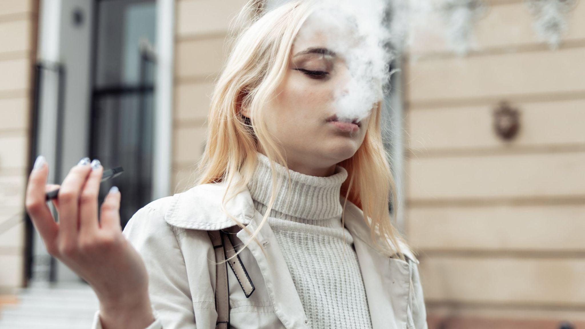 why do i get lightheaded when i vape