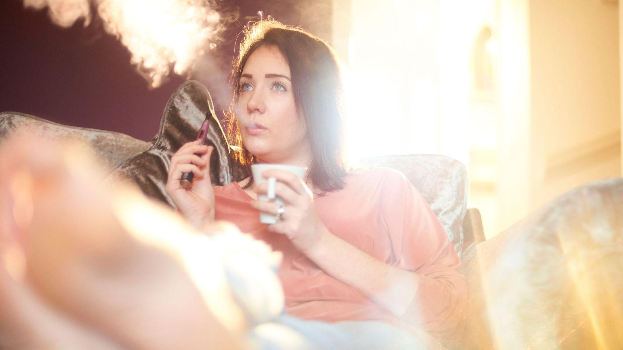 why does my vape crackle and pop